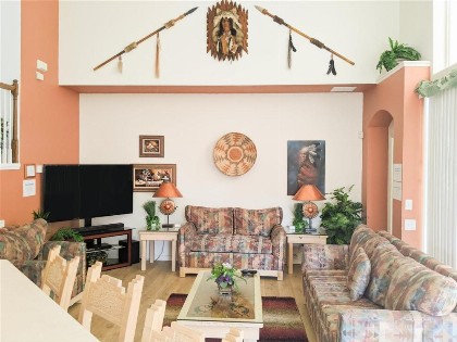 5 Bed 8002 - image 9