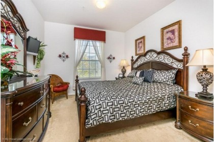 Three-Bedroom Apartment Kissimmee - image 8