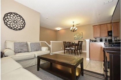 Two-Bedroom Townhome Kissimmee - image 18