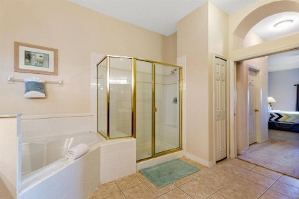 Three-Bedroom Townhome Kissimmee - image 18