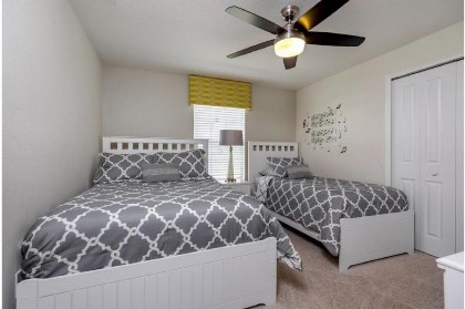 Four-Bedroom Townhome Kissimmee - image 10