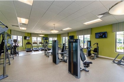 Four-Bedroom Townhome Kissimmee - image 21
