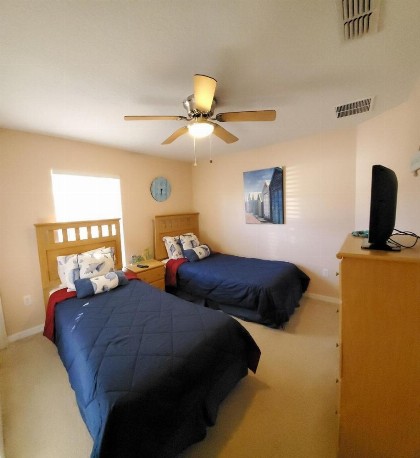 Four-Bedroom Pool Home Kissimmee - image 25