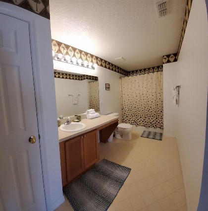 Four-Bedroom Pool Home Kissimmee - image 27