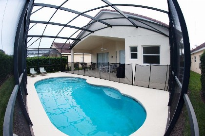 Four-Bedroom Pool Home Kissimmee - image 4
