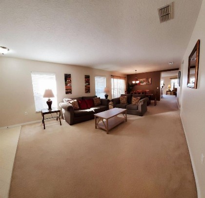 Four-Bedroom Pool Home Kissimmee - image 9