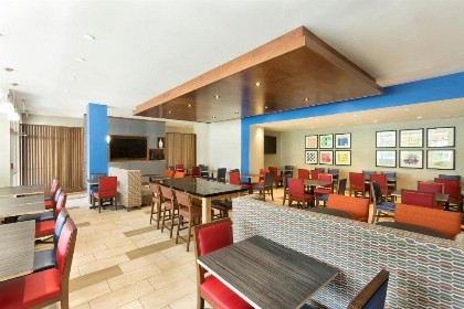Holiday Inn Express & Suites S Lake Buena Vista an IHG Hotel - image 26