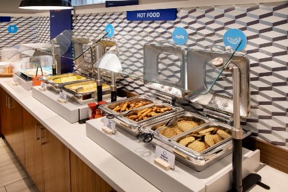 Holiday Inn Express & Suites S Lake Buena Vista an IHG Hotel - image 35