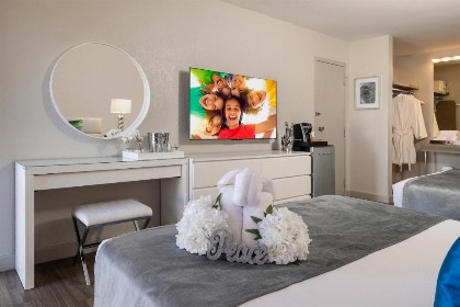 Magic Moment Resort and Kids Club - image 10