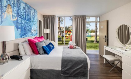 Magic Moment Resort and Kids Club - image 2