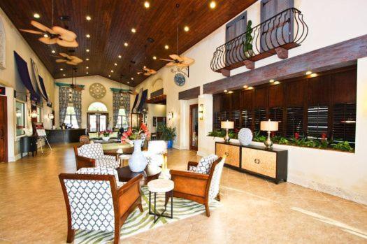 Paradise Palms Resort Vacation Homes - image 4