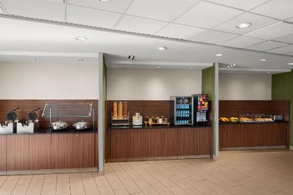 Fairfield Inn & Suites by Marriott Orlando Kissimmee/Celebration - image 7