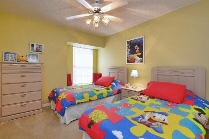 Mickey's Lake Villa - image 21