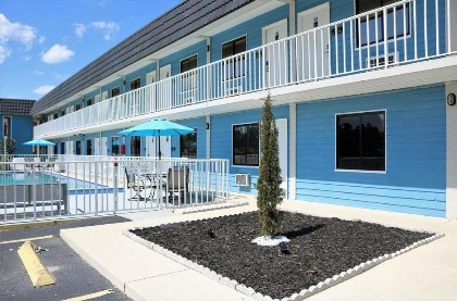 Monte Carlo Inn- Near Disney - image 14