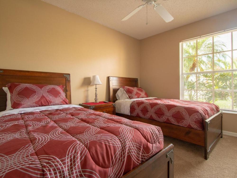 3 Bed 258 - image 5