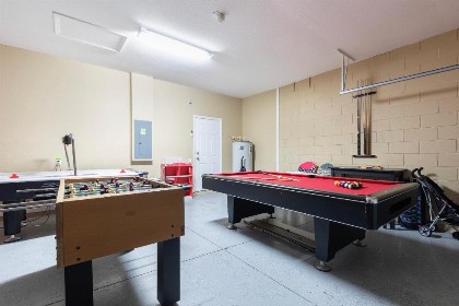 Windsor Hills Resort! 2 Miles to Disney! 6 Bedroom with Private Pool & Spa - image 15