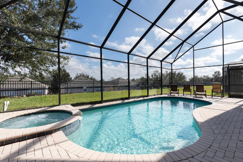Windsor Hills Resort! 2 Miles to Disney! 6 Bedroom with Private Pool & Spa - image 5