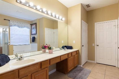 Windsor Hills Resort! 2 Miles to Disney! 6 Bedroom with Private Pool & Spa - image 7