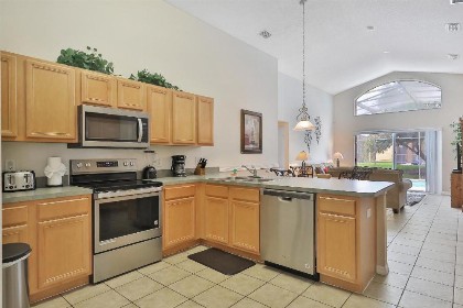 Sunshine Daydream Villa - image 10