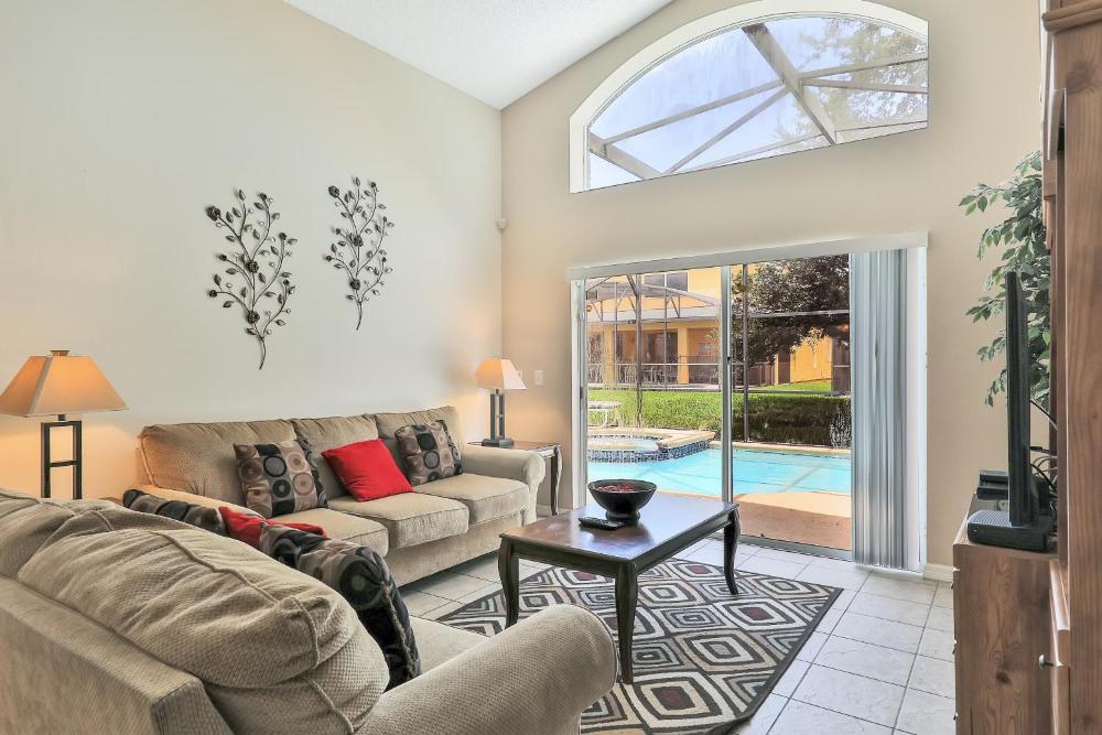 Sunshine Daydream Villa - image 6