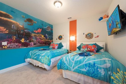 Groovy Mouse House with private pool - image 14