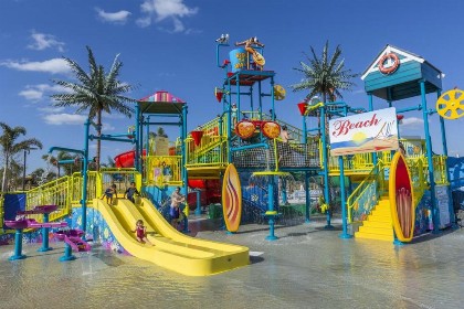Groovy Mouse House with private pool - image 26