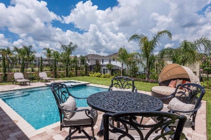 Elegant Home with Pool Table & Private Pool near Disney - 7648W - image 1