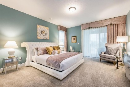 Elegant Home with Pool Table & Private Pool near Disney - 7648W - image 4