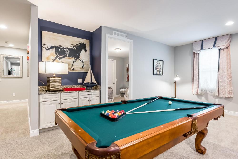 Elegant Home with Pool Table & Private Pool near Disney - 7648W - image 6