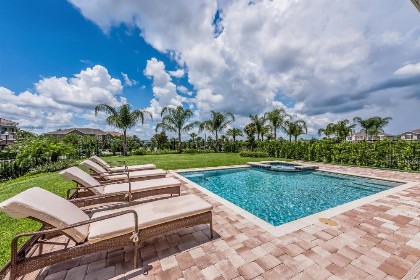 Exquisite Home with Media Room & Games near Disney - 7600M - image 2