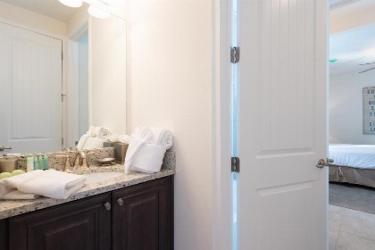 Pristine Home with Loft Area & Games near Disney - 7634W - image 2