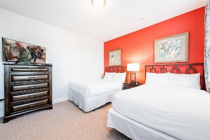 Vibrant Elite Home with Theater Room near Disney - 7603M - image 1