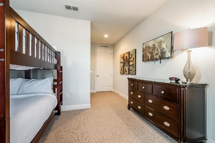 Vibrant Elite Home with Theater Room near Disney - 7603M - image 2