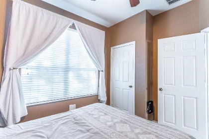 2582 Windsor Hills - image 11