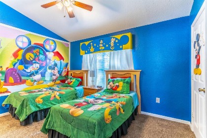 2582 Windsor Hills - image 3