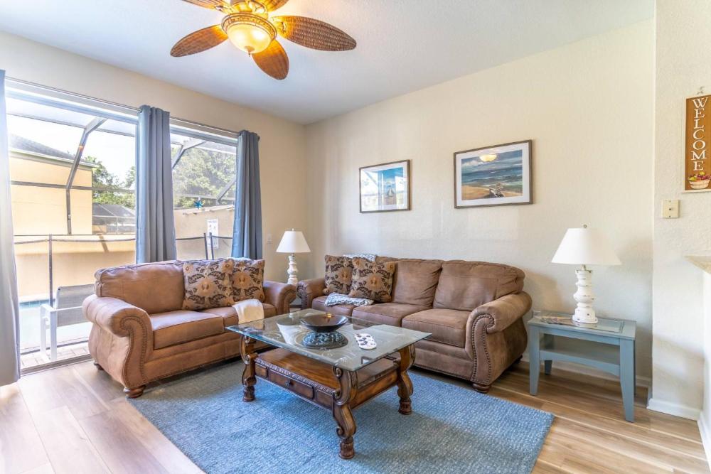 2582 Windsor Hills - image 5