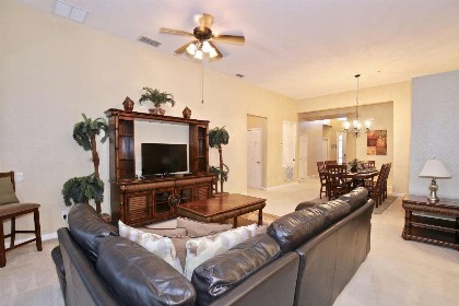 7741 Windsor Hills - image 2