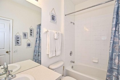 2627 Windsor Hills - image 24