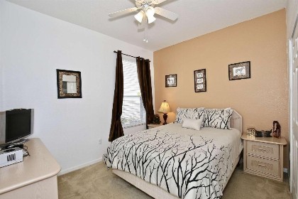 2627 Windsor Hills - image 34