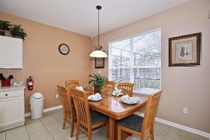 2627 Windsor Hills - image 5