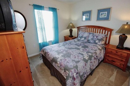 2633 Trafalgar Village - image 10