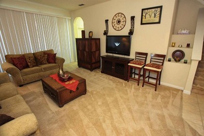 2633 Trafalgar Village - image 16