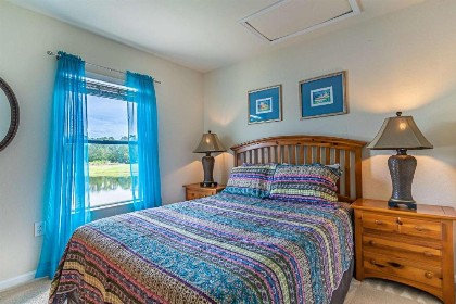 2633 Trafalgar Village - image 22