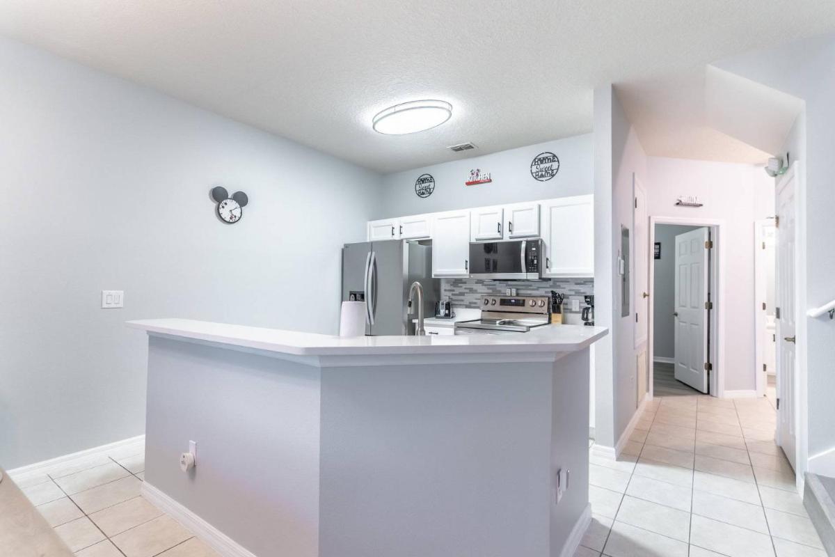3031 Encantada - image 3