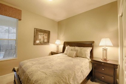 2540 Windsor Hills - image 8