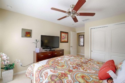 8960 Paradise Palms - image 11
