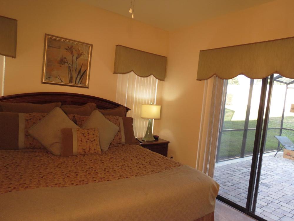 Kissimmee Area Pool Home - image 7