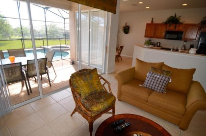 Five-Bedroom Villa 7783 - image 4