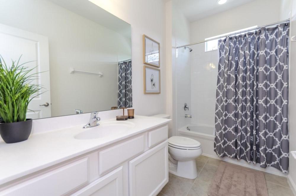 Eight-Bedroom Villa 498 - image 7