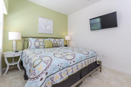 Eight-Bedroom Villa 498 - image 8